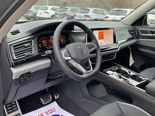 new 2025 Volkswagen Atlas car, priced at $44,904