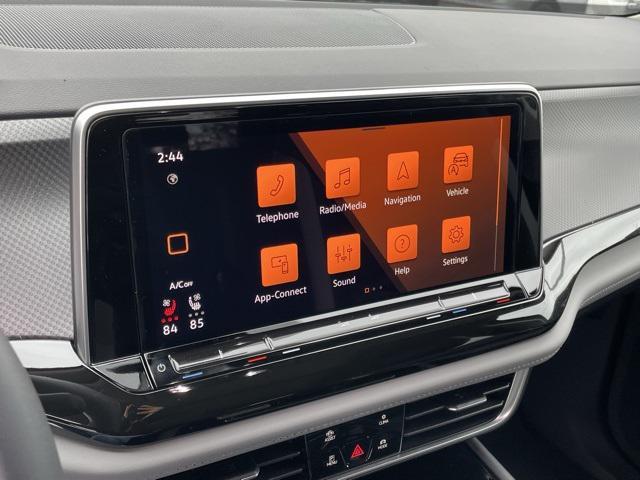 new 2025 Volkswagen Atlas car, priced at $44,904