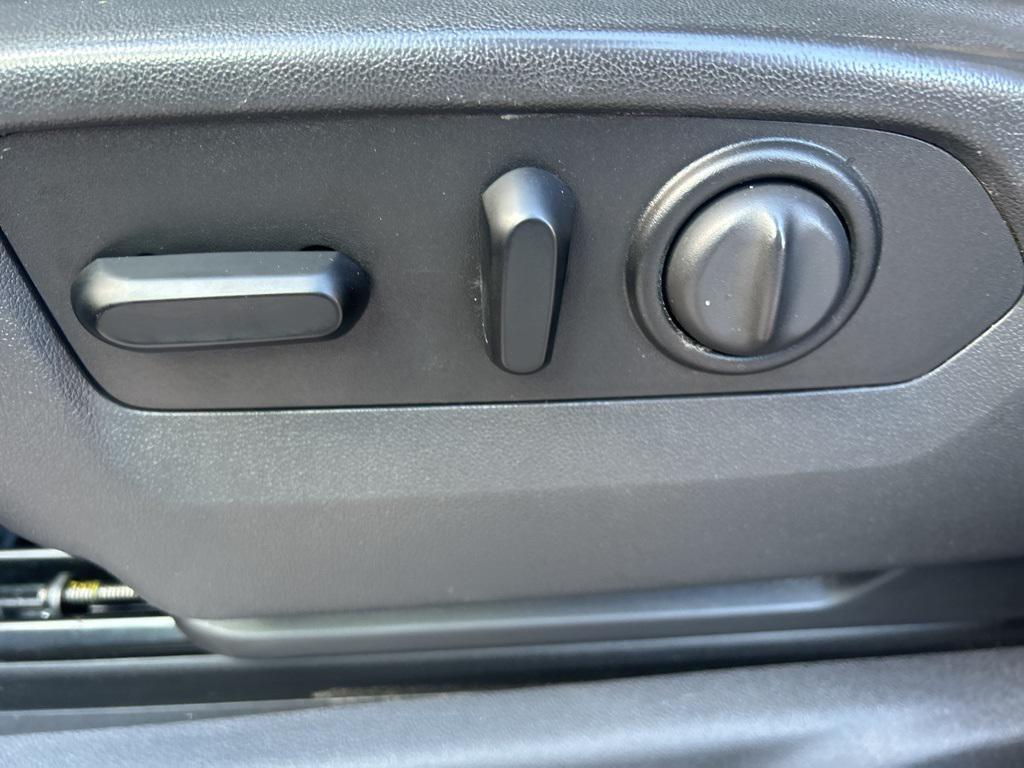 used 2021 GMC Sierra 1500 car, priced at $44,587