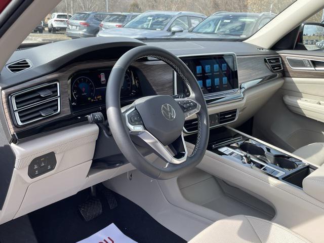 new 2025 Volkswagen Atlas car, priced at $47,009