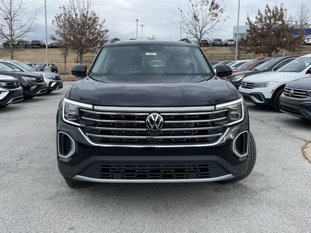 new 2025 Volkswagen Atlas car, priced at $46,561