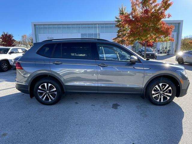 new 2024 Volkswagen Tiguan car, priced at $26,139