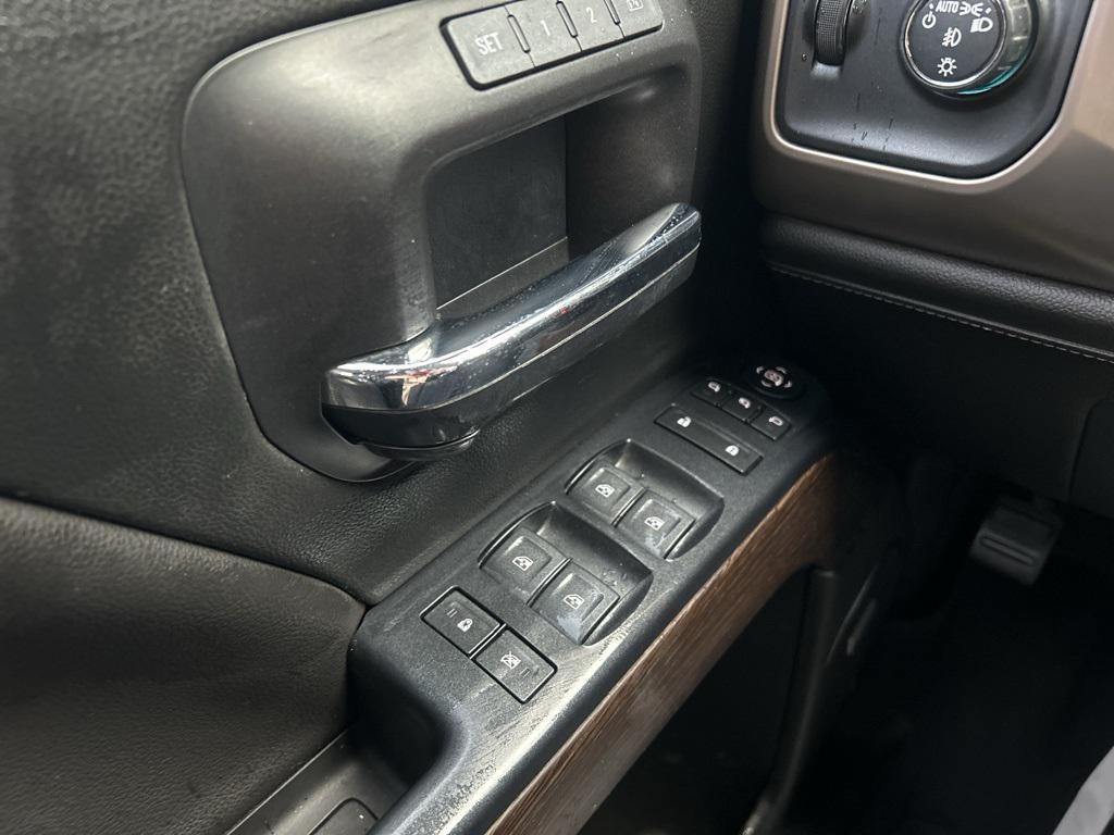 used 2018 GMC Sierra 2500 car, priced at $45,500