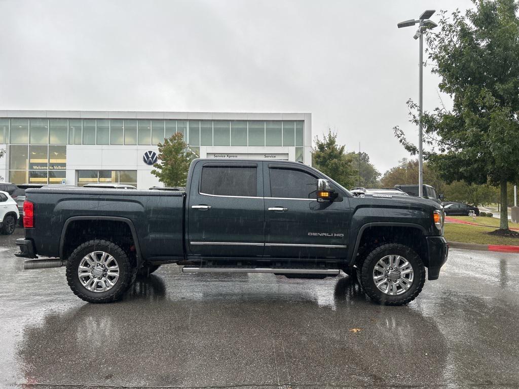 used 2018 GMC Sierra 2500 car, priced at $45,500