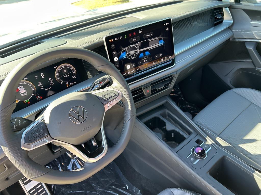 new 2026 Volkswagen Tiguan car, priced at $40,291