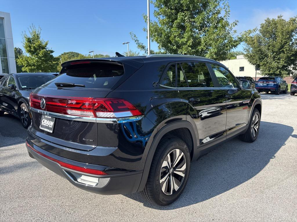 new 2026 Volkswagen Atlas Cross Sport car, priced at $40,898