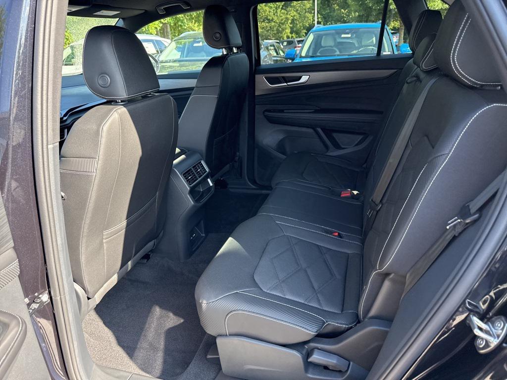 new 2026 Volkswagen Atlas Cross Sport car, priced at $40,898