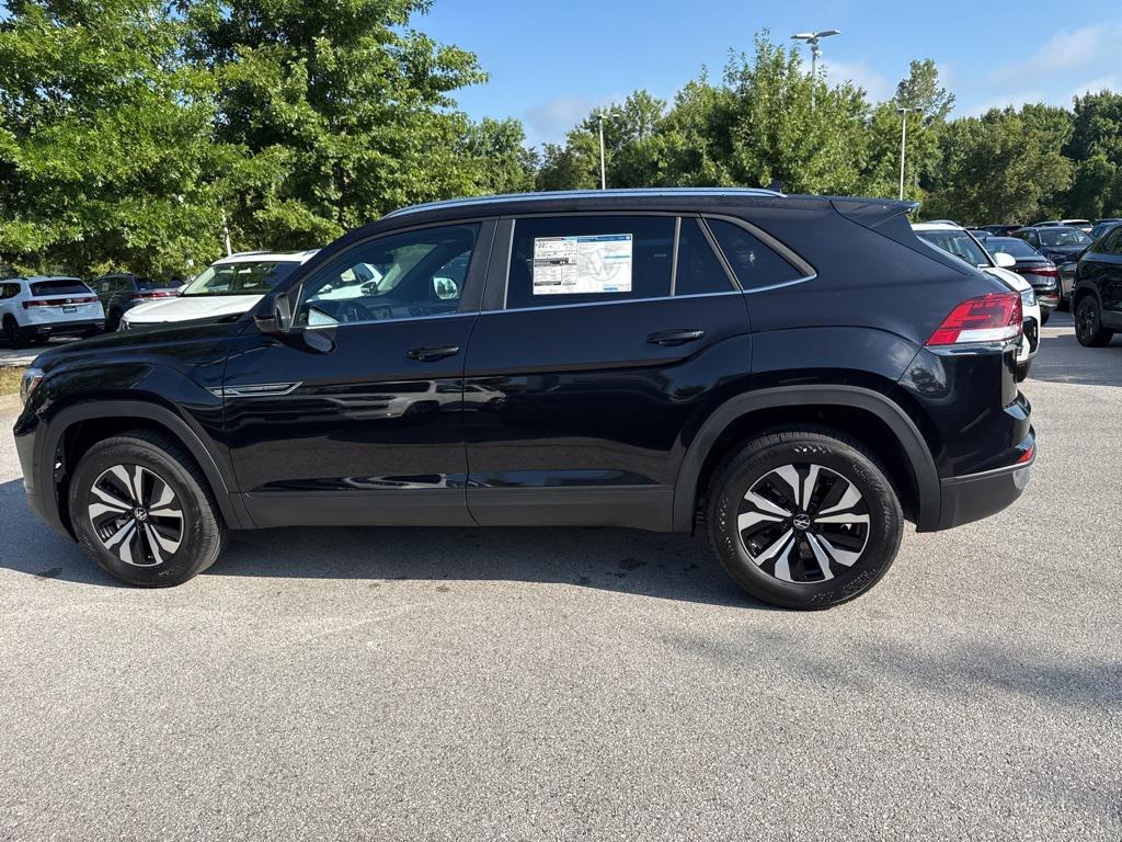 new 2026 Volkswagen Atlas Cross Sport car, priced at $40,898