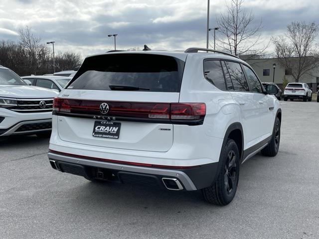 new 2025 Volkswagen Atlas car, priced at $44,904