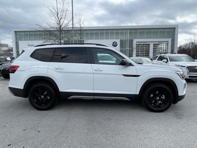 new 2025 Volkswagen Atlas car, priced at $44,904