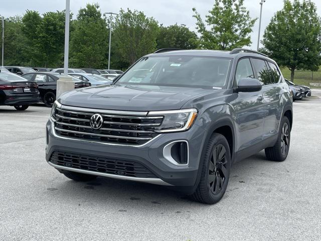 new 2025 Volkswagen Atlas car, priced at $45,990
