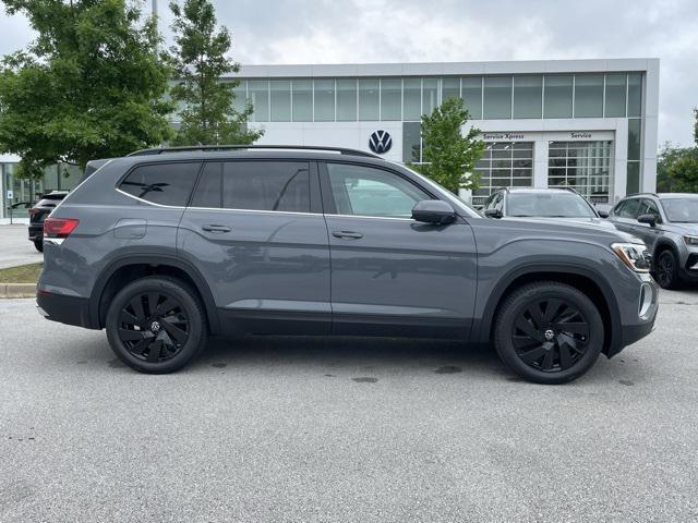 new 2025 Volkswagen Atlas car, priced at $45,990