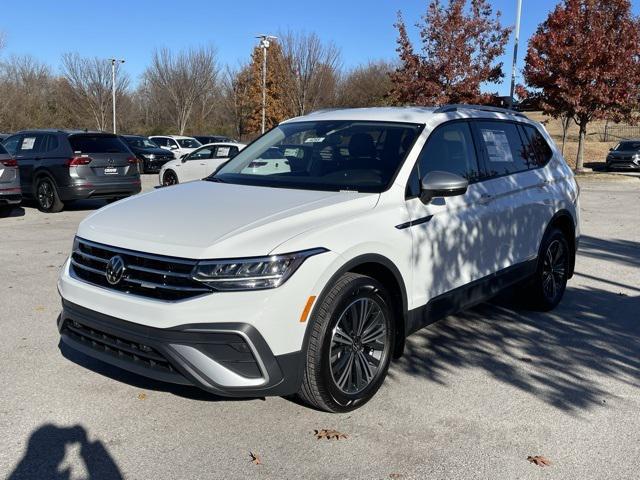 new 2024 Volkswagen Tiguan car, priced at $30,899