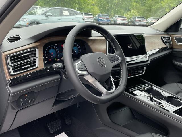 new 2025 Volkswagen Atlas car, priced at $43,963