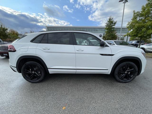 new 2025 Volkswagen Atlas Cross Sport car, priced at $50,244