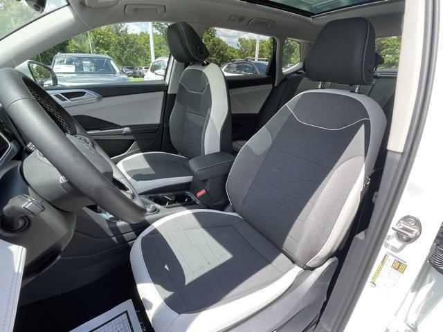 new 2025 Volkswagen Taos car, priced at $31,969