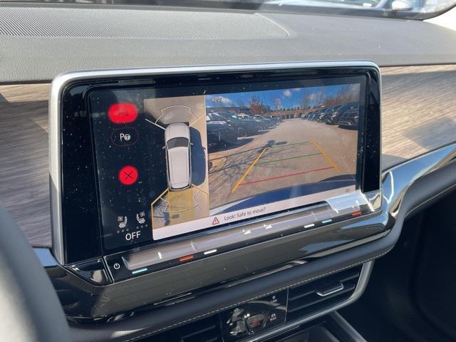new 2025 Volkswagen Atlas car, priced at $51,411