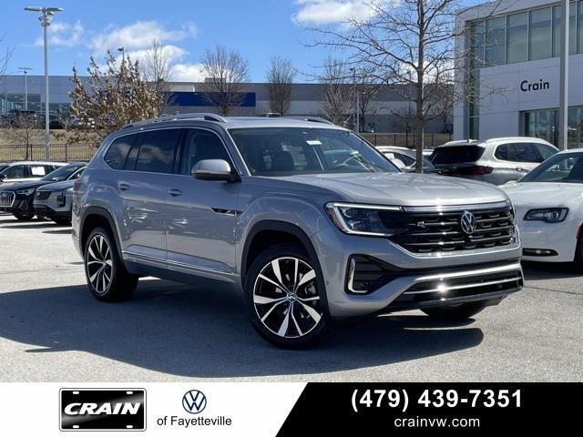 new 2025 Volkswagen Atlas car, priced at $51,411