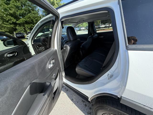 used 2023 Jeep Cherokee car, priced at $23,042