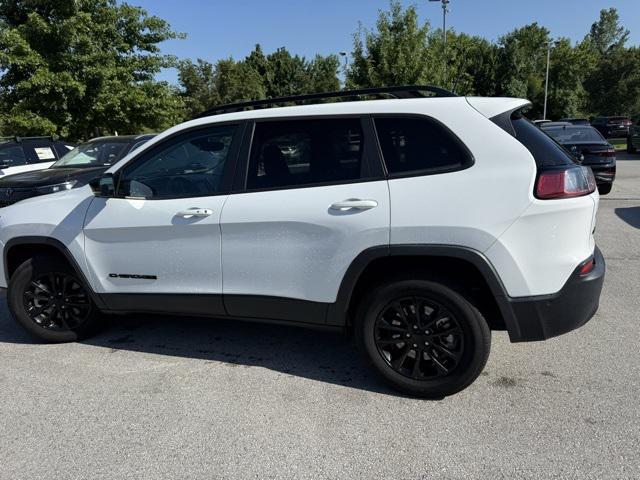 used 2023 Jeep Cherokee car, priced at $23,042