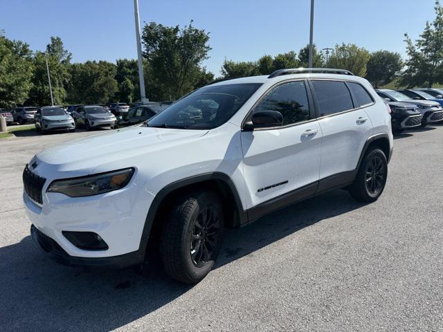 used 2023 Jeep Cherokee car, priced at $23,042
