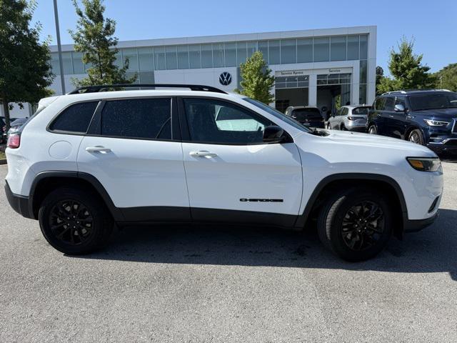 used 2023 Jeep Cherokee car, priced at $23,042