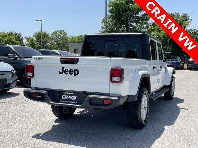 used 2023 Jeep Gladiator car, priced at $31,445