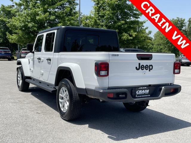 used 2023 Jeep Gladiator car, priced at $31,445