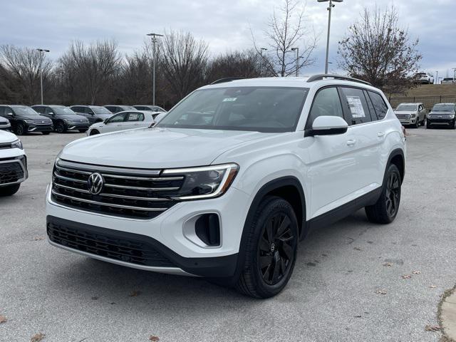 new 2025 Volkswagen Atlas car, priced at $46,041