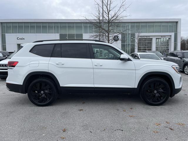 new 2025 Volkswagen Atlas car, priced at $46,041