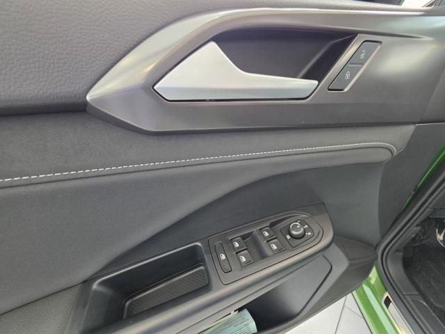 new 2025 Volkswagen Taos car, priced at $34,258