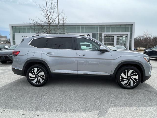 new 2025 Volkswagen Atlas car, priced at $46,572