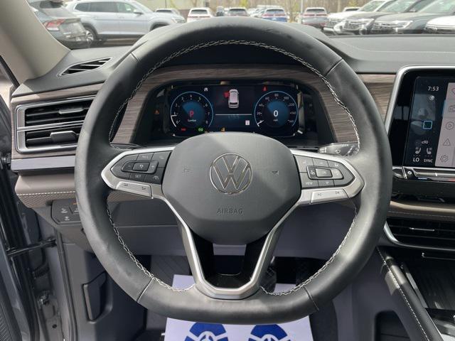 new 2025 Volkswagen Atlas car, priced at $46,572