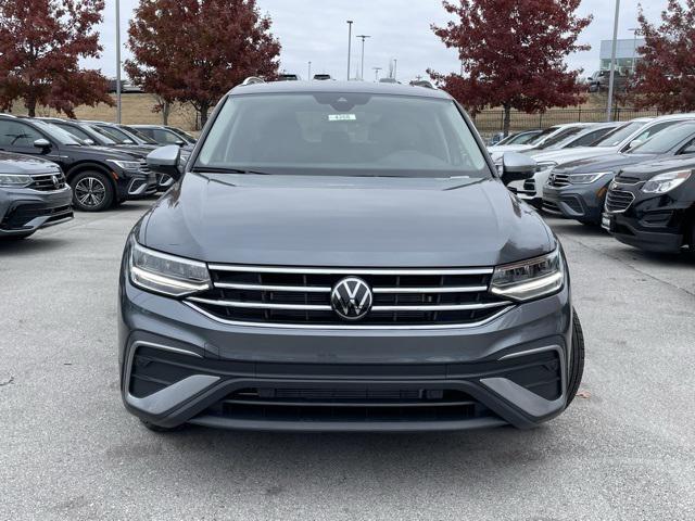 new 2024 Volkswagen Tiguan car, priced at $33,093