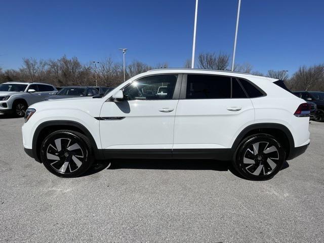 new 2025 Volkswagen Atlas Cross Sport car, priced at $42,059