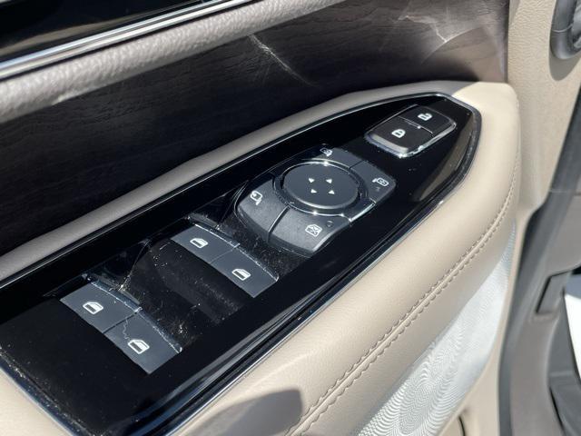 used 2023 Lincoln Navigator car, priced at $67,581