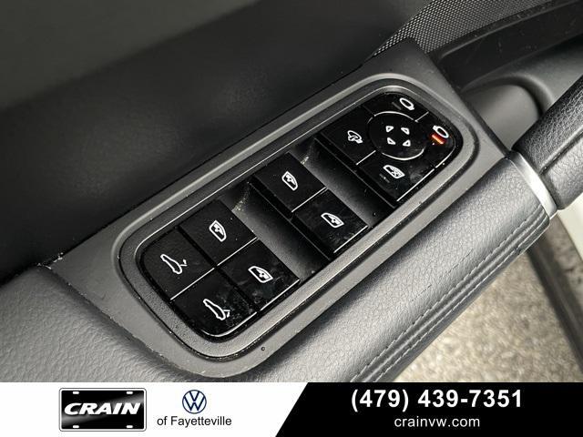 used 2019 Porsche Cayenne car, priced at $37,804