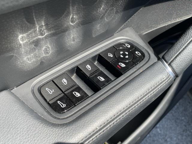 used 2019 Porsche Cayenne car, priced at $39,809