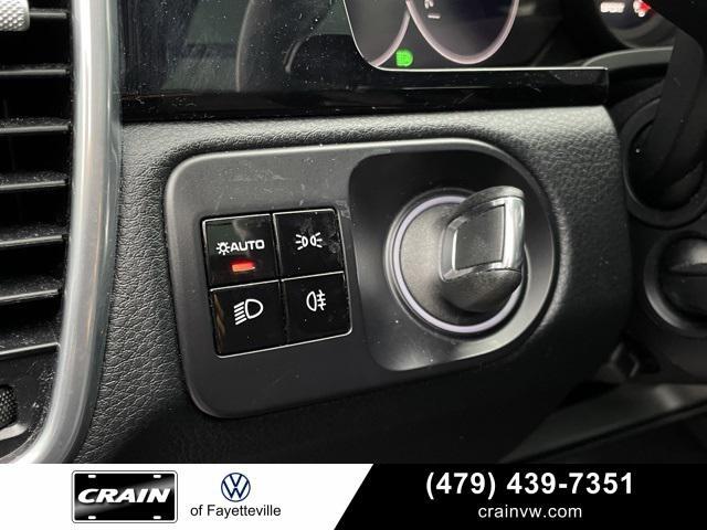 used 2019 Porsche Cayenne car, priced at $37,804