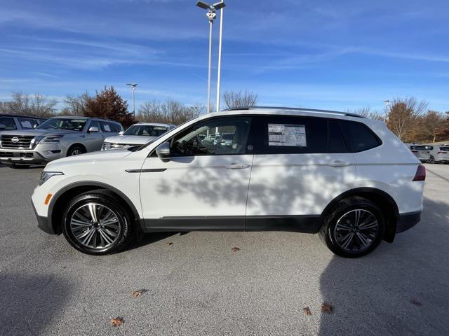 new 2024 Volkswagen Tiguan car, priced at $32,239