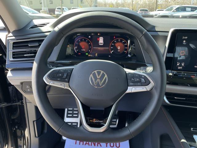 new 2025 Volkswagen Atlas car, priced at $44,904