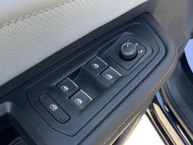 new 2025 Volkswagen Atlas car, priced at $44,904