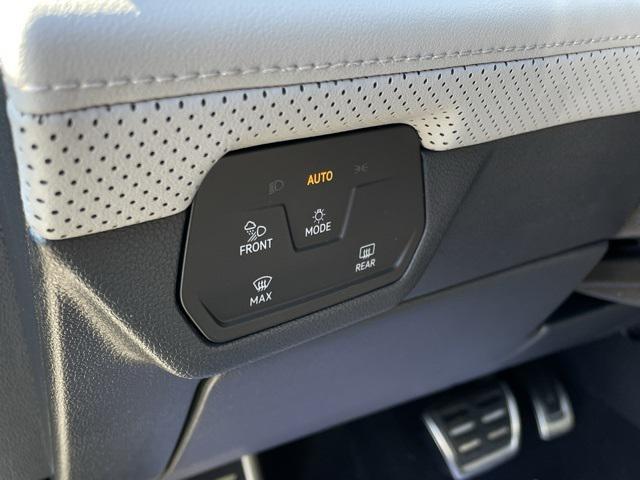 new 2025 Volkswagen Atlas car, priced at $44,904