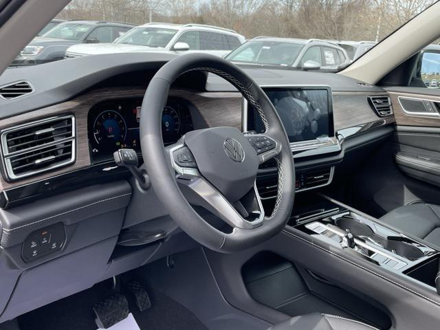 new 2025 Volkswagen Atlas car, priced at $46,572