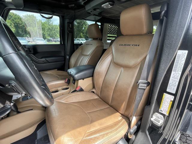 used 2015 Jeep Wrangler Unlimited car, priced at $20,523
