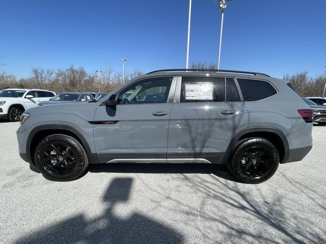 new 2025 Volkswagen Atlas car, priced at $45,341