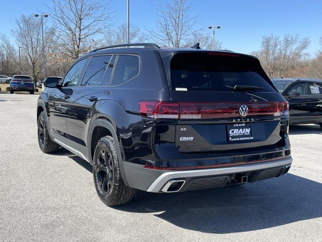 new 2025 Volkswagen Atlas car, priced at $43,904
