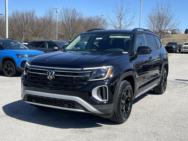new 2025 Volkswagen Atlas car, priced at $43,904