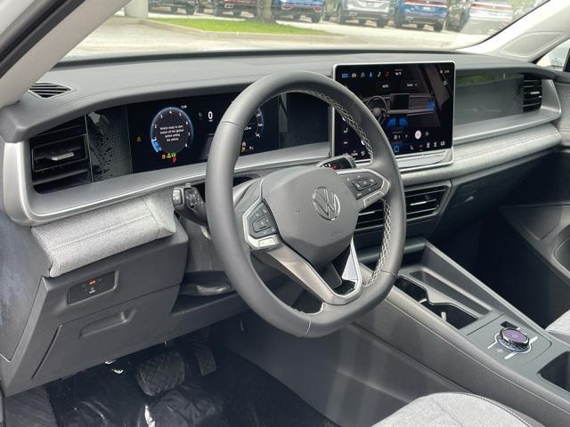 new 2025 Volkswagen Tiguan car, priced at $31,515