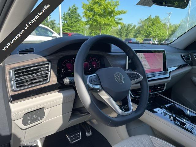 new 2024 Volkswagen Atlas car, priced at $51,379